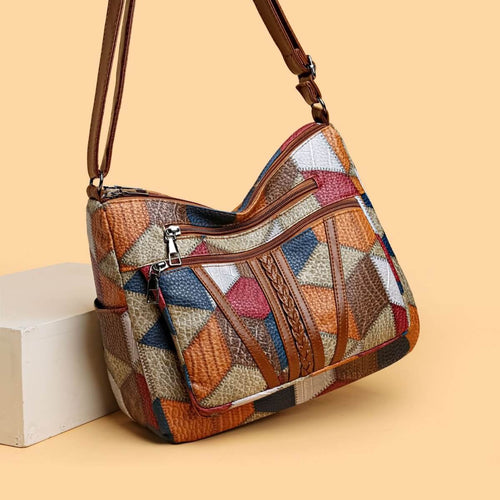 Crossbody Bag with Pattern: Character Meets Comfort